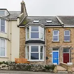 Sea View, Newquay Spacious House